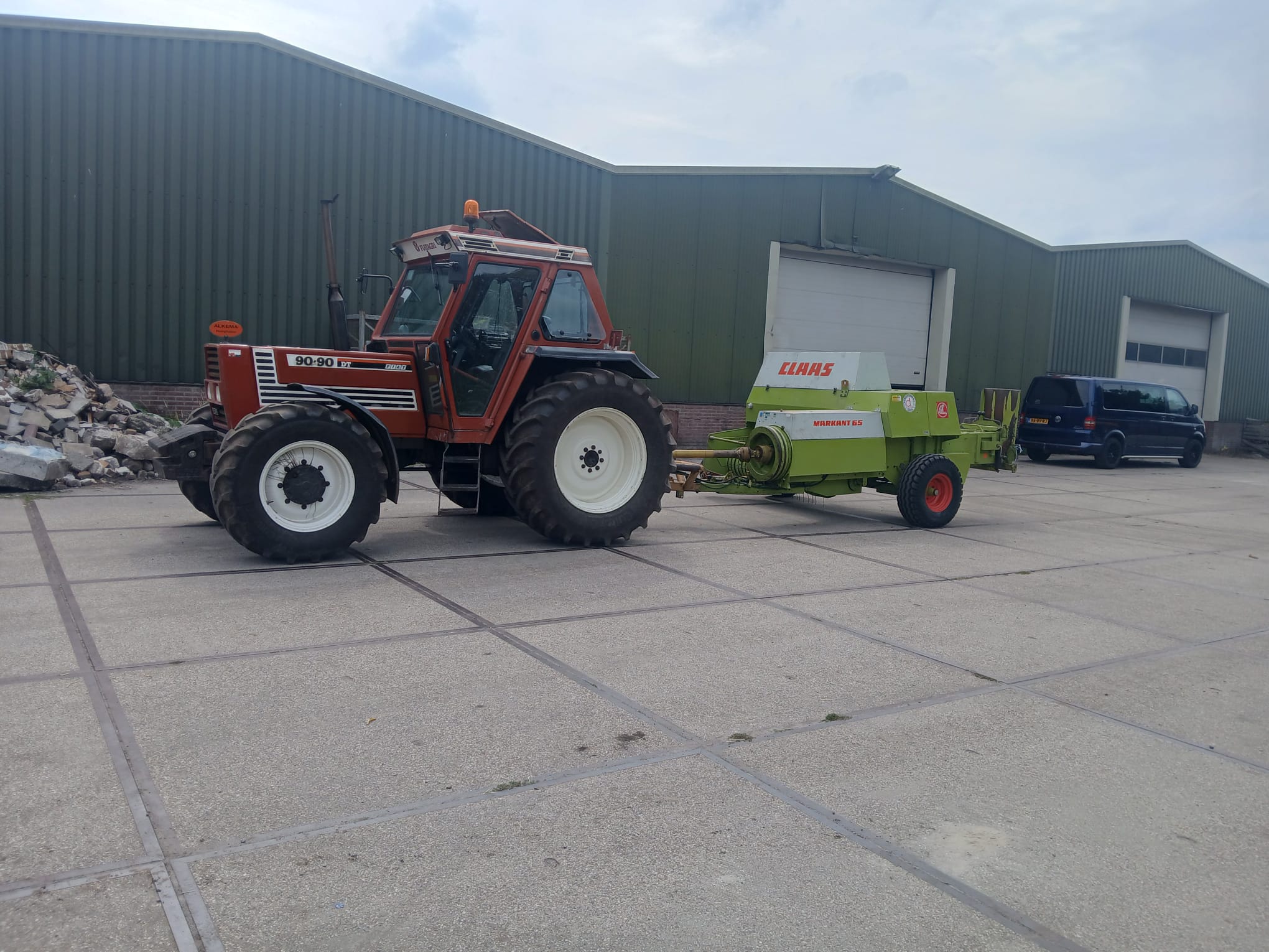 Fiat 90-90 met Claas Markant 65 kleinpakpers